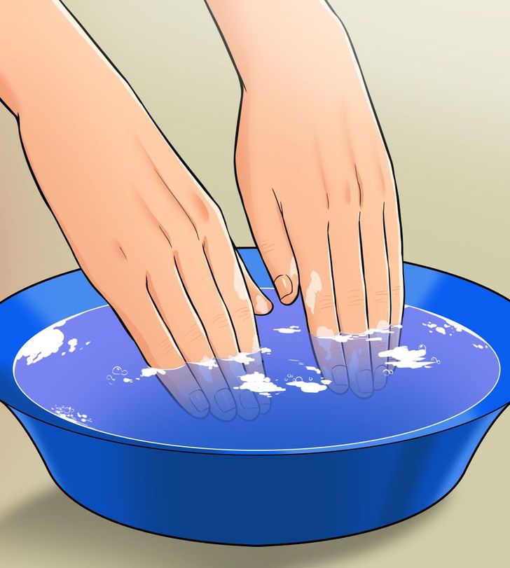 Cómo limpiar pegamento instantáneo de la piel?